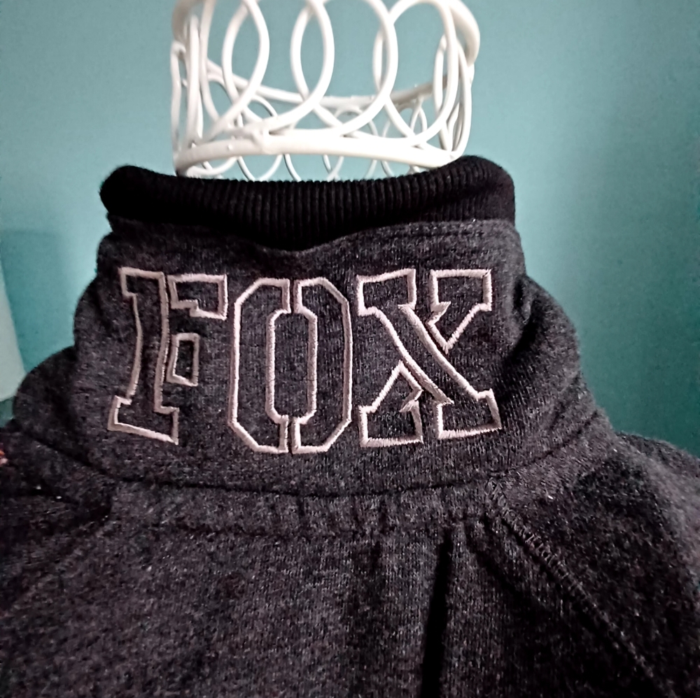Fox Charcoal Gray Pullover Sweatshirt with Embroidered Logo